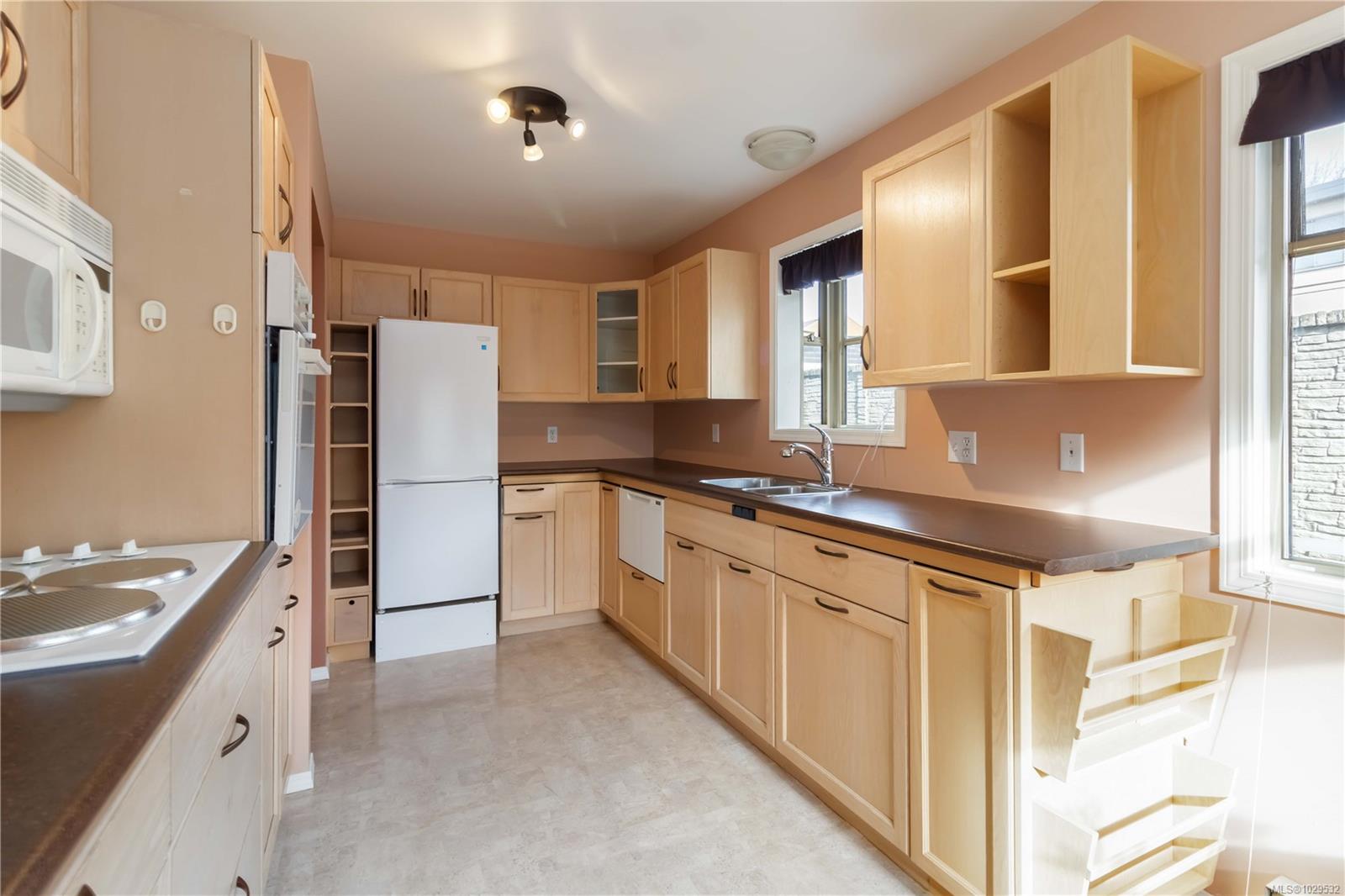 Additional image 5 of 7-1060 Sutlej Street, Victoria, BC, V8V 2V8