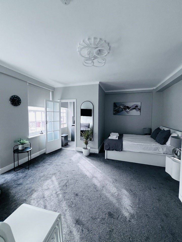 Additional image 3 of Studio Flat, Edgware Road, W2, N1 7GU
