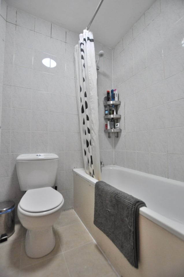 Additional image 7 of 3 Bed Flat, Great Eastern Street, EC2A, N1 7GU