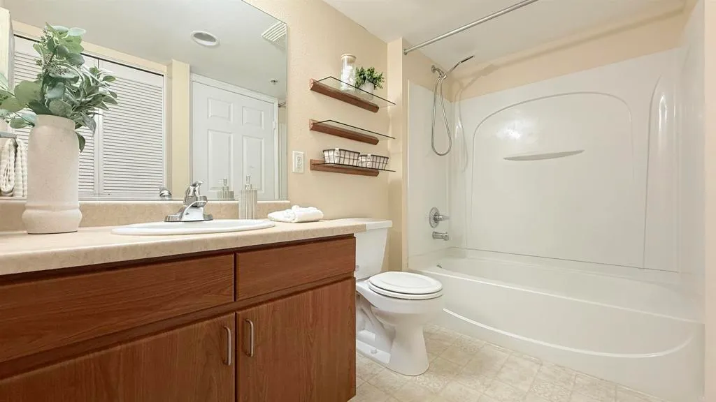 Additional image 74 of 1435 India St Unit 409, San Diego, CA 92101