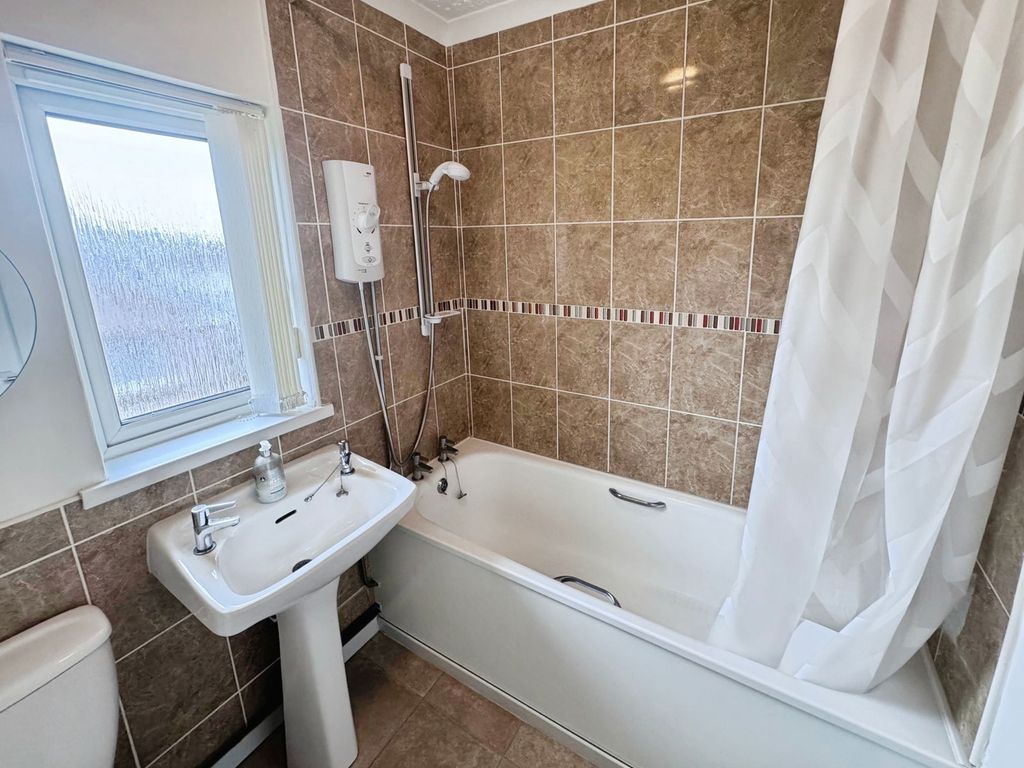 Additional image 15 of 2 bed flat for saleTregelles Road, Neath SA10