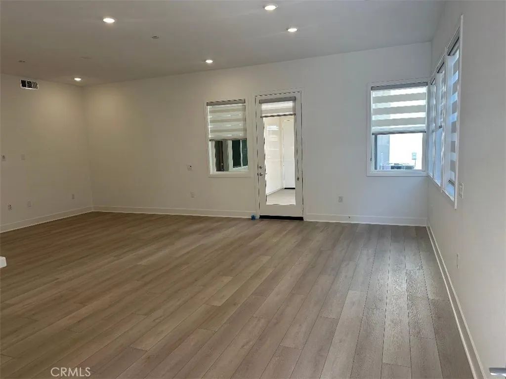 Additional image 3 of 512 Neilson, Irvine, CA 92618