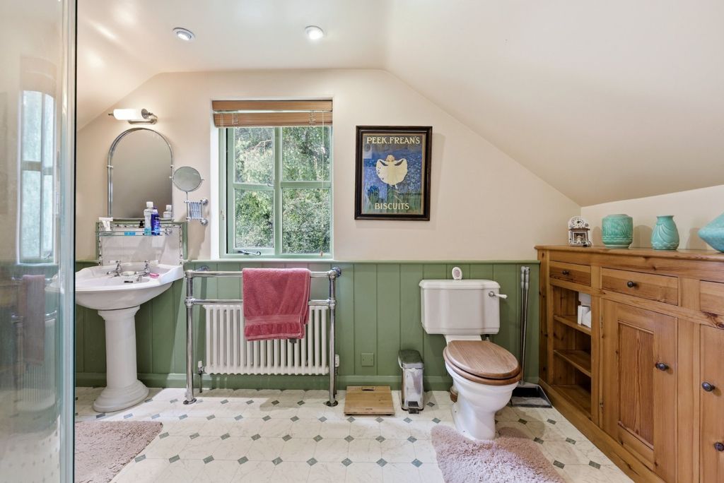 Additional image 10 of 4 bed detached house for saleLlanfair Caereinion, Welshpool, Powys SY21