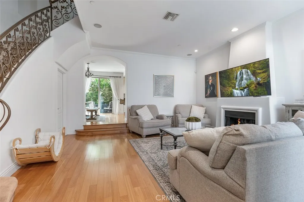 Additional image 5 of 2753 Piedmont Avenue Unit 3, Montrose, CA 91020