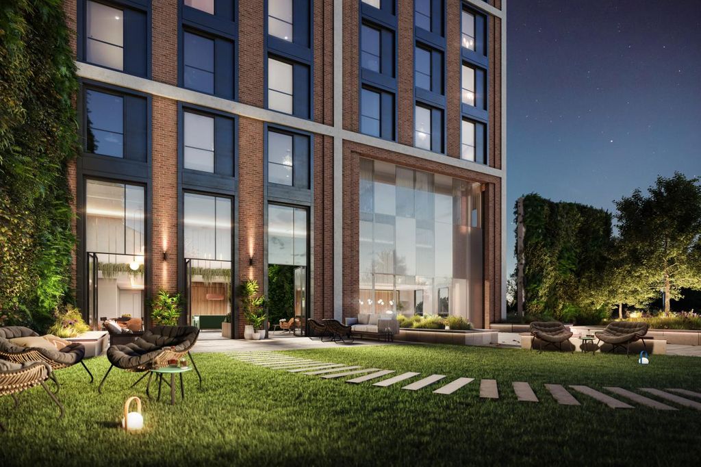 Additional image 2 of 10 bed flat for saleSky Gardens, Silver Street, Water Lane, Leeds, West Yorkshire LS11