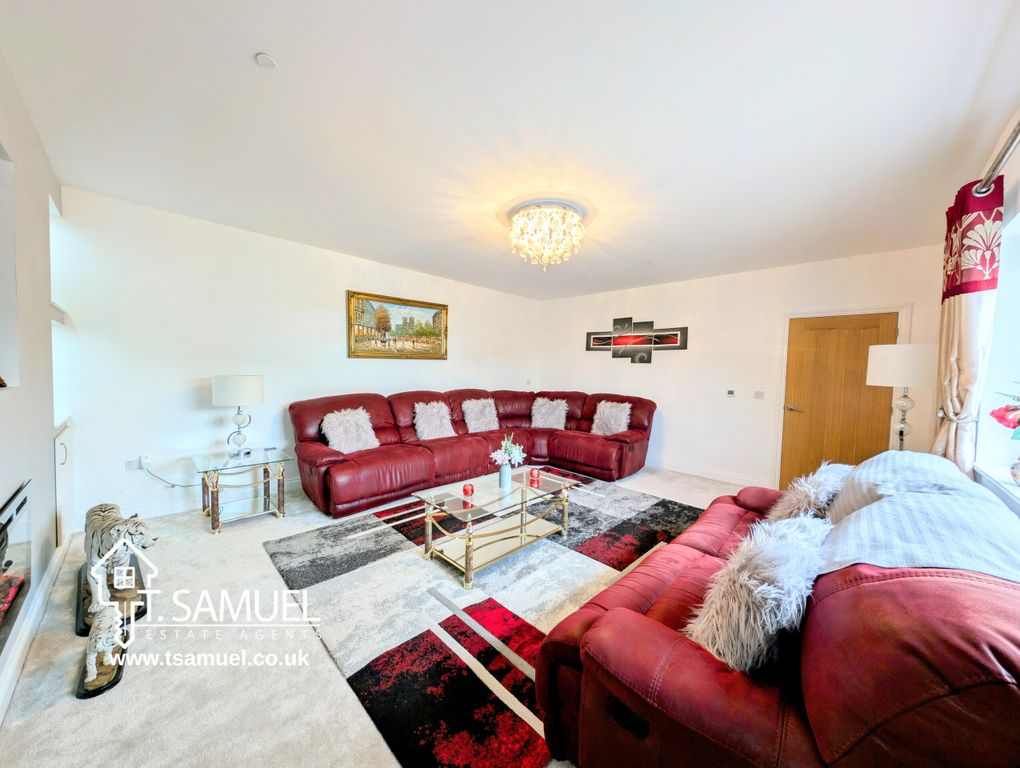 Additional image 8 of 5 bed detached house for saleGolwg Y Mynydd, Llanwonno Road, Mountain Ash CF45