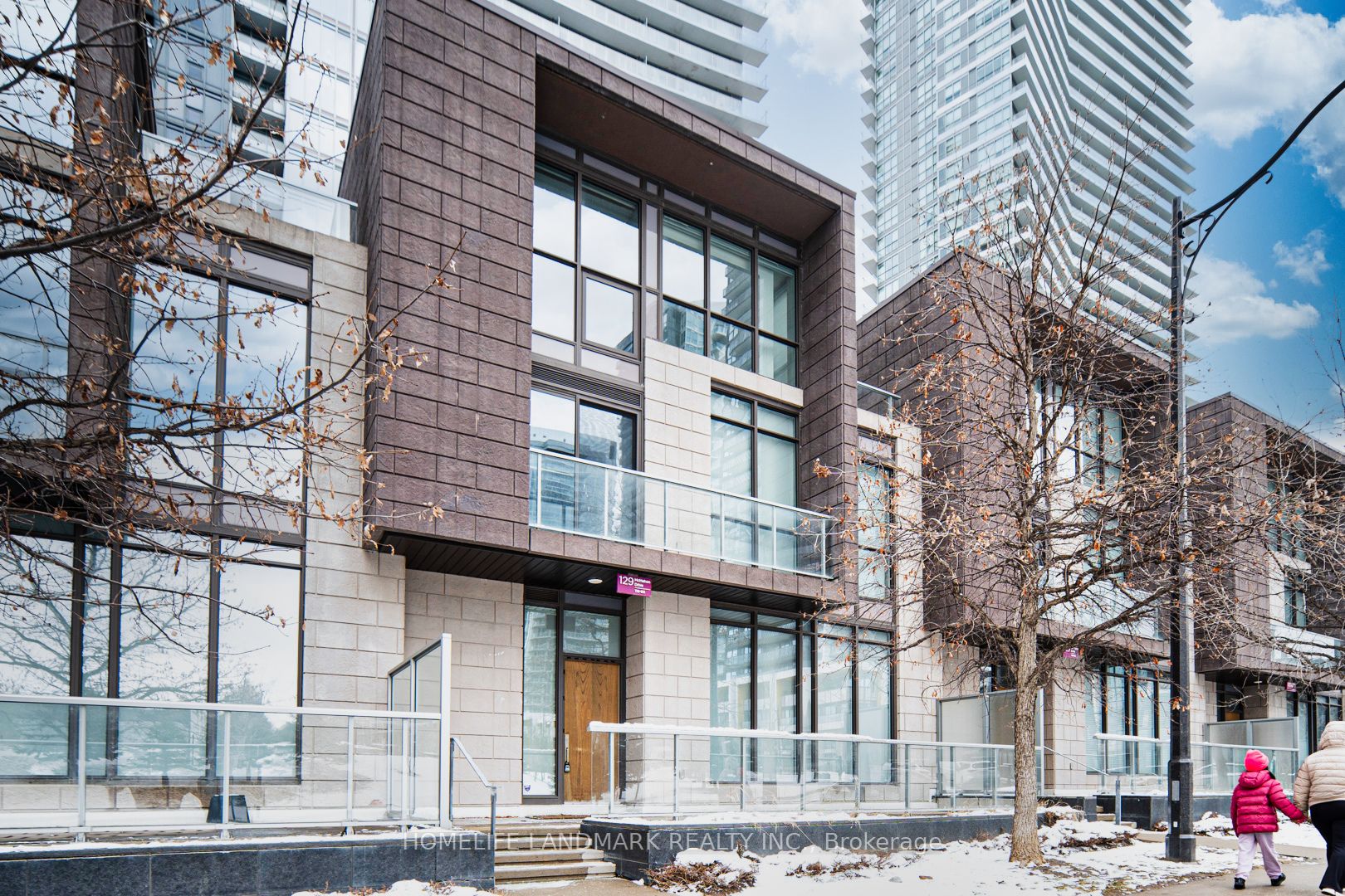 Additional image 2 of TH03-129 Mcmahon Drive, Toronto, ON, M2K 1C2