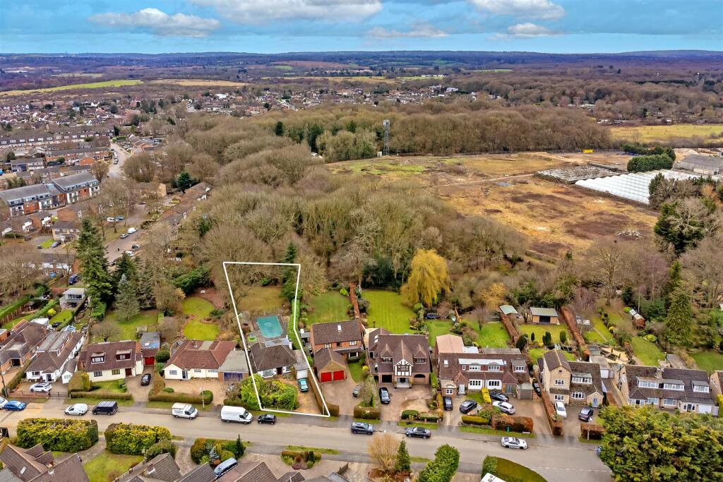 Additional image 12 of Mayflower Road, Park Street, St. Albans