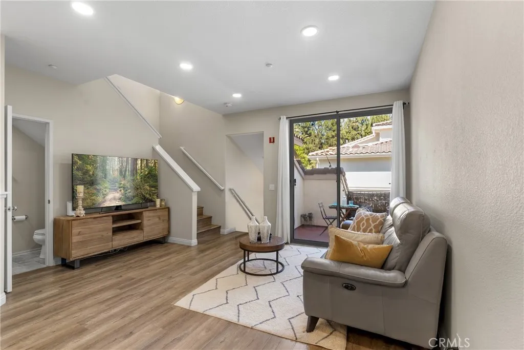 Additional image 41 of 311 Falcon Crk, Irvine, CA 92618