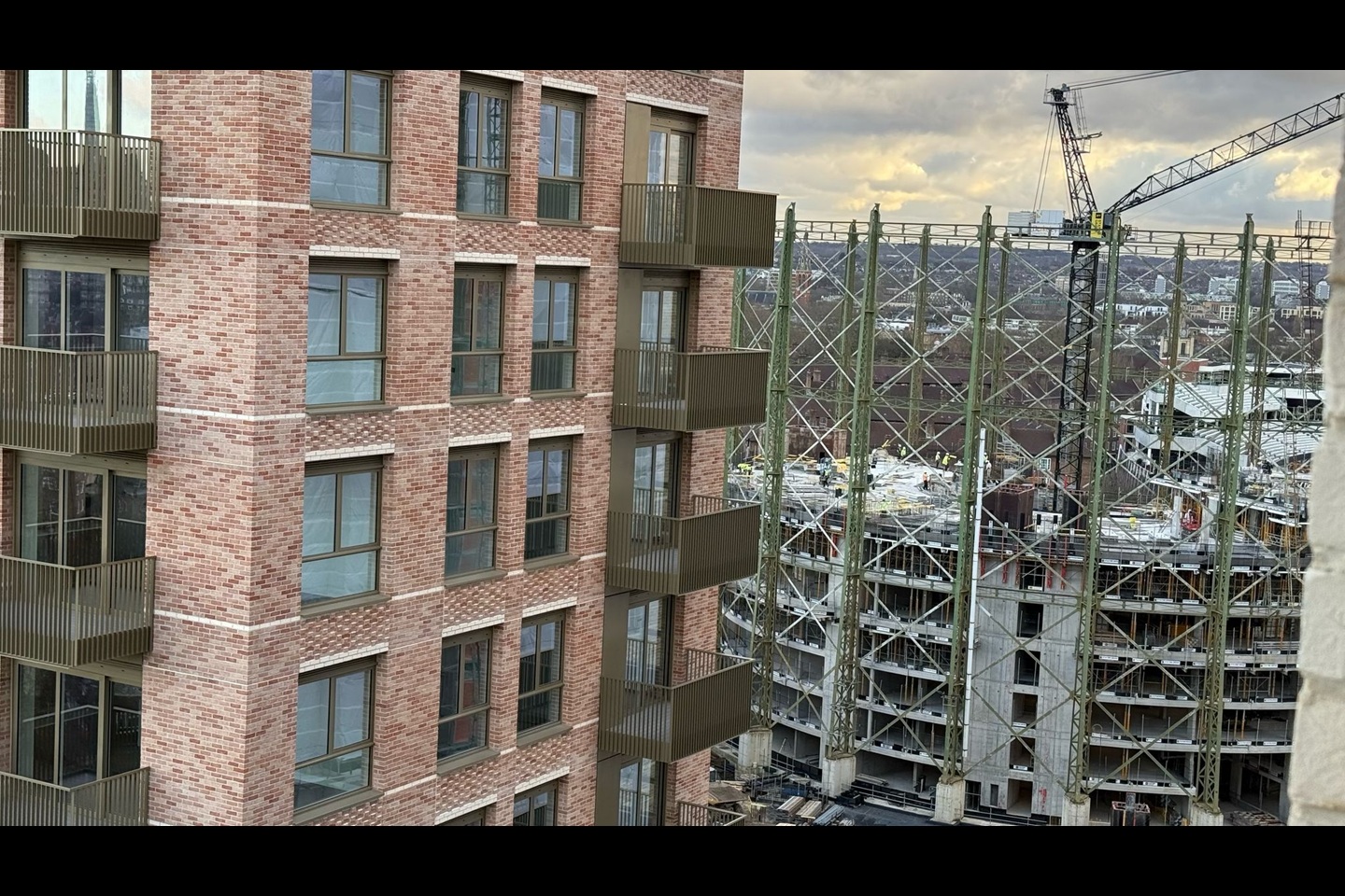 Additional image 25 of Studio Flat, Gasholder Place, SE11, N1 7GU