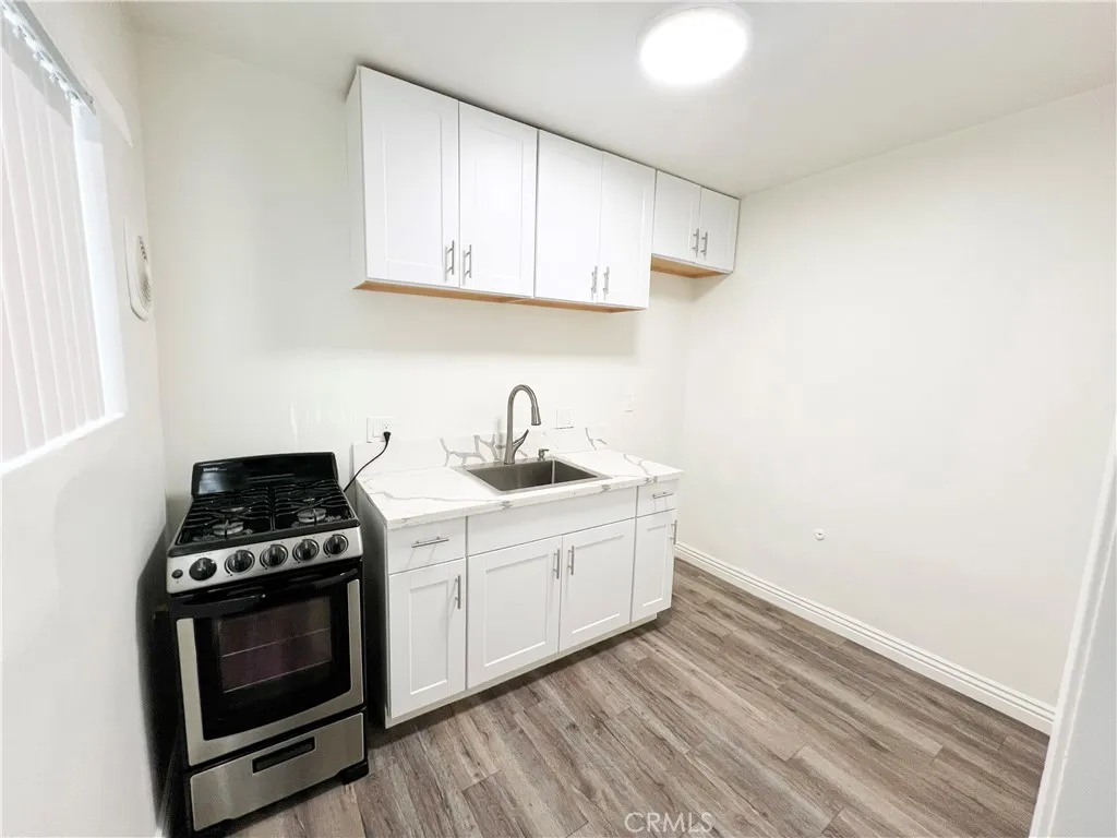 Additional image 6 of 12926 Doty Avenue Unit 20, Hawthorne, CA 90250