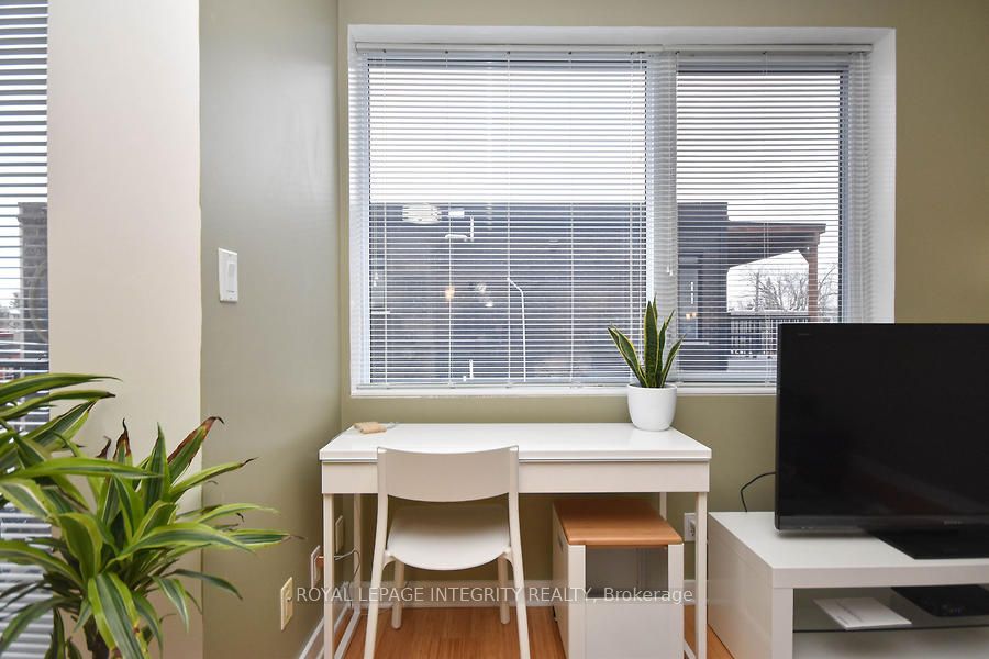 Additional image 6 of 303-1014 Bank Street, Ottawa, ON, K1S 3W8