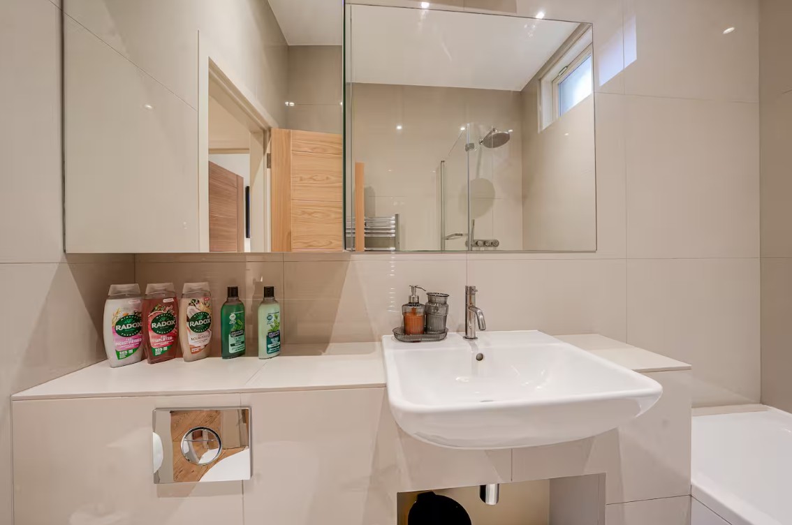 Additional image 14 of 1 Bed Flat, Great Titchfield Street, W1W, N1 7GU