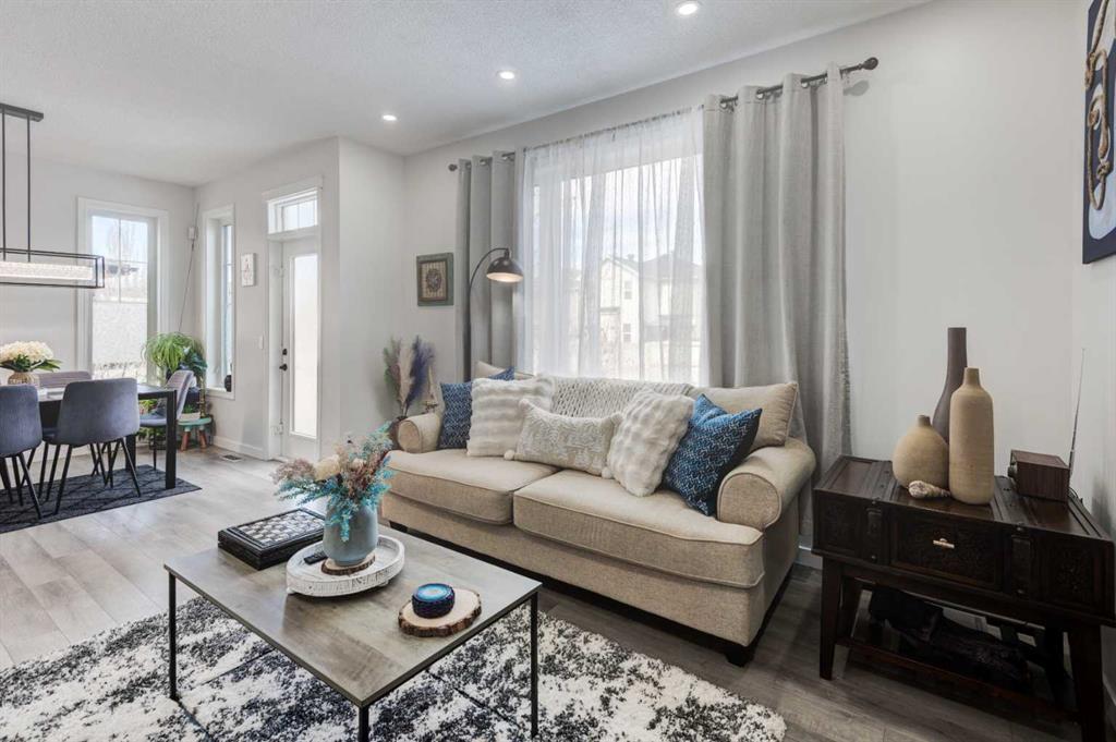 Additional image 4 of 52 Bridlemeadows Common SW, Calgary, AB, T2Y 4V4