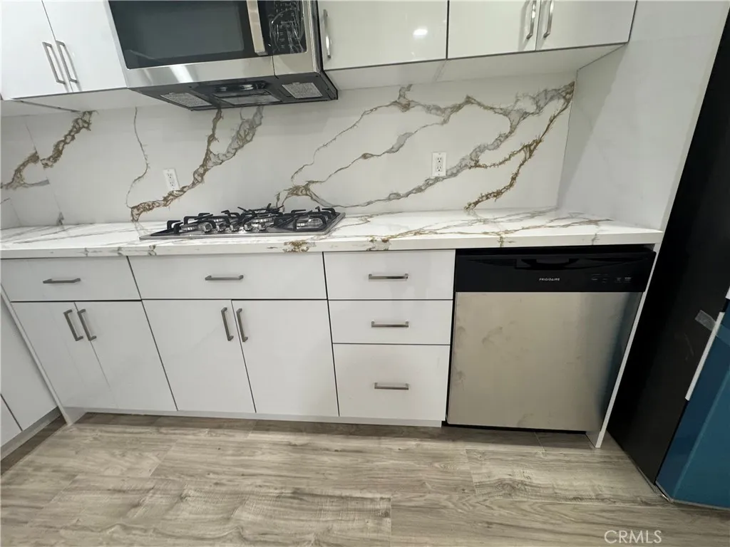 Additional image 18 of 4914 Hesperia, Encino, CA 91316