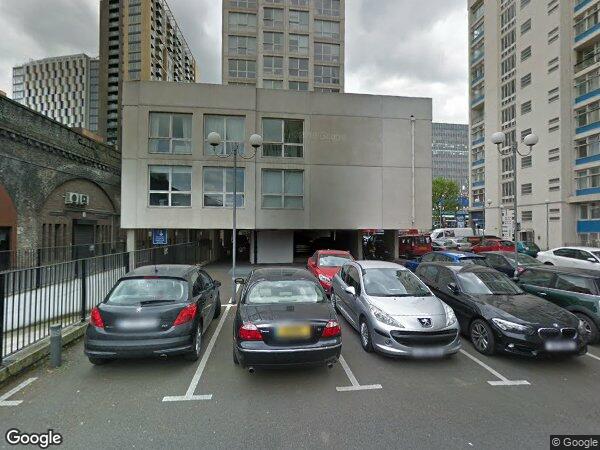 2 Bed Flat, Metro Central Heights, SE1, N1 7GU