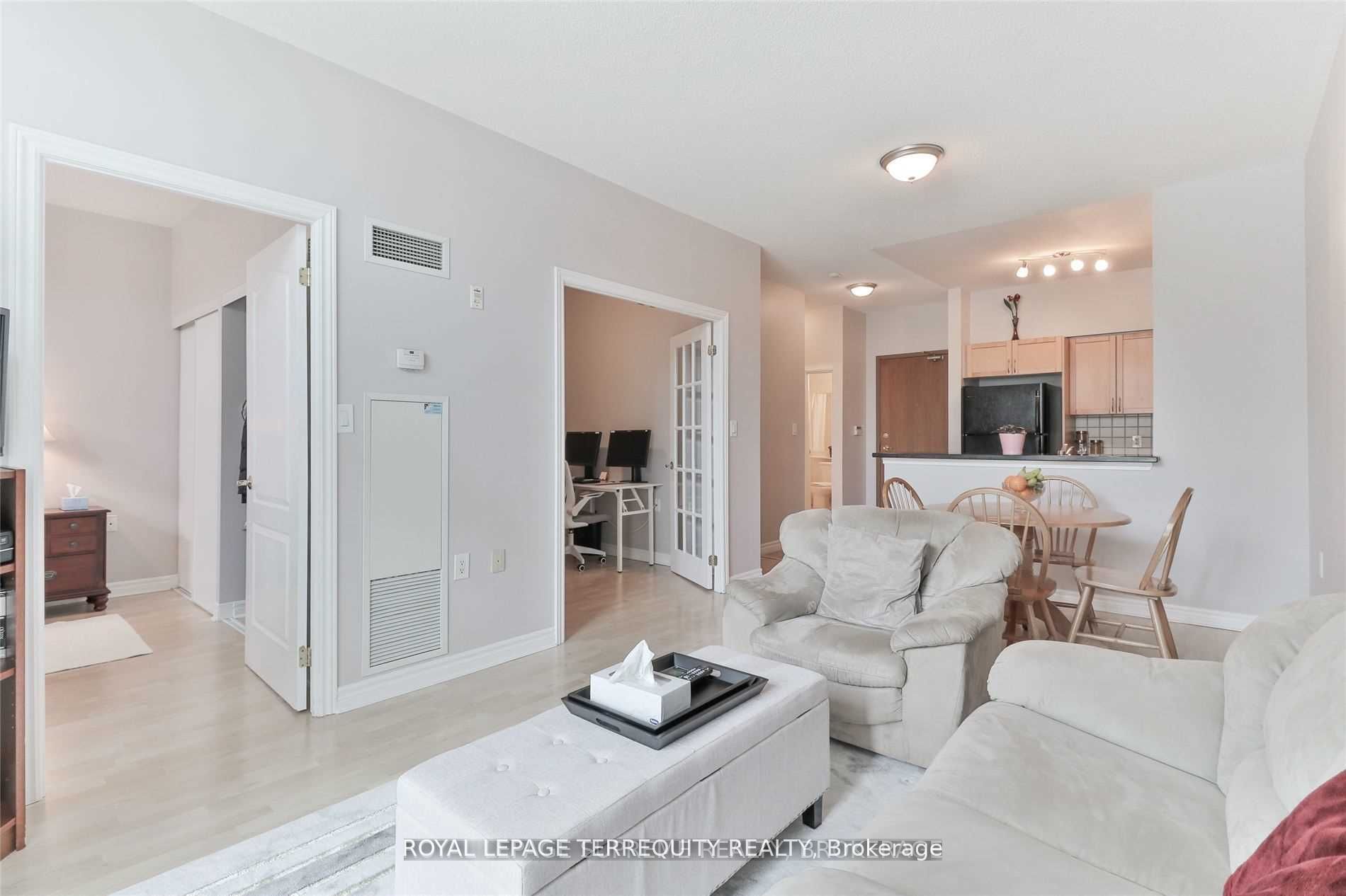 Additional image 6 of 107-3830 Bathurst Street, Toronto, ON, M3H 6C5