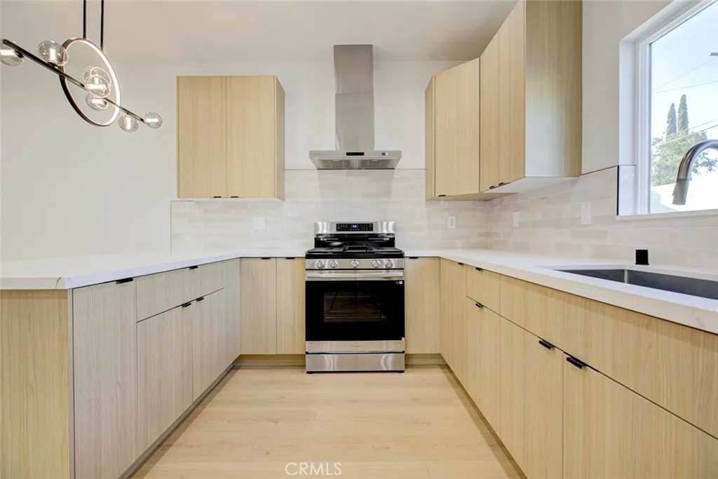 Additional image 34 of 2242 N Keystone, Burbank, CA 91504