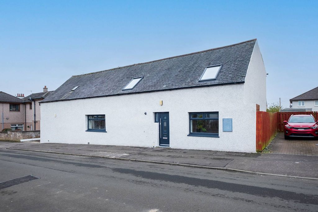 4 bed semi-detached house for saleSymers Street, Dundee, Angus DD3