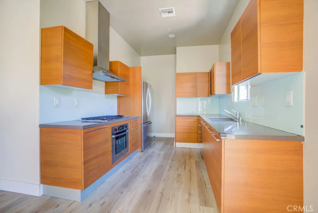 Additional image 12 of 1737 Colby Ave Unit 201, Los Angeles, CA 90025