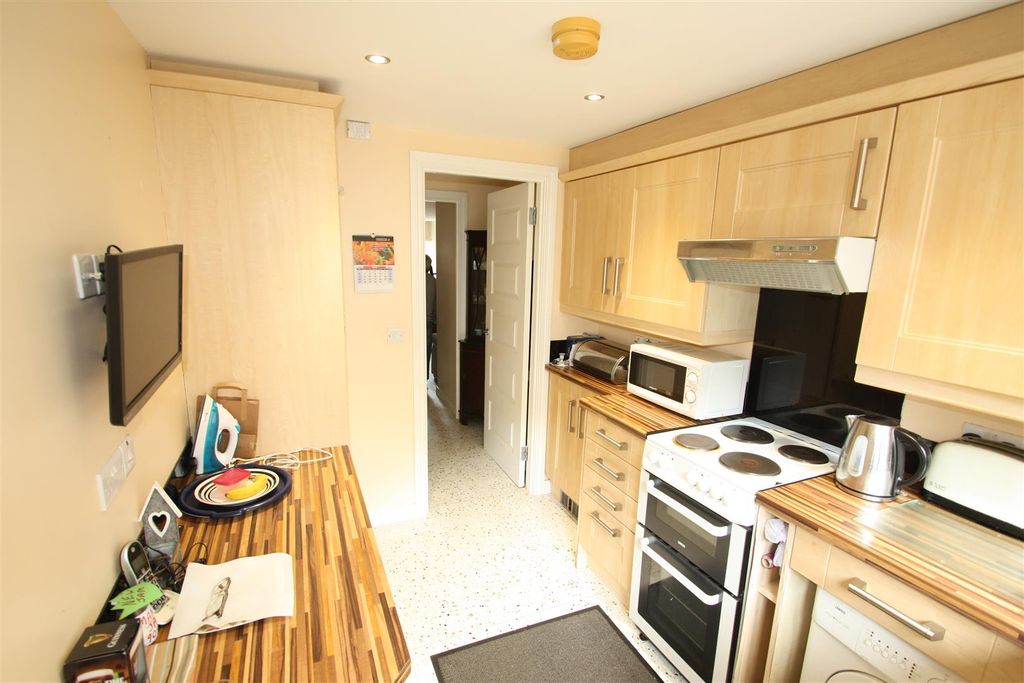 Additional image 19 of 4 bed terraced house for sale22, 24, 26, 28 And 28A Dromore Street, Ballynahich BT24