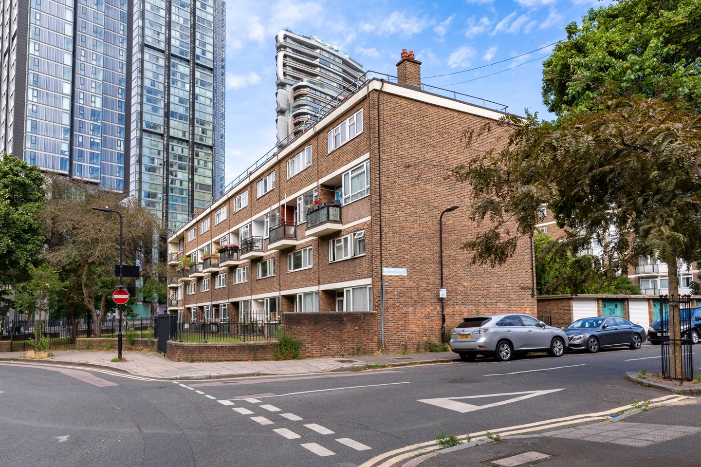 Additional image 3 of 3 Bed Flat, Buxton Court, N1, N1 7GU
