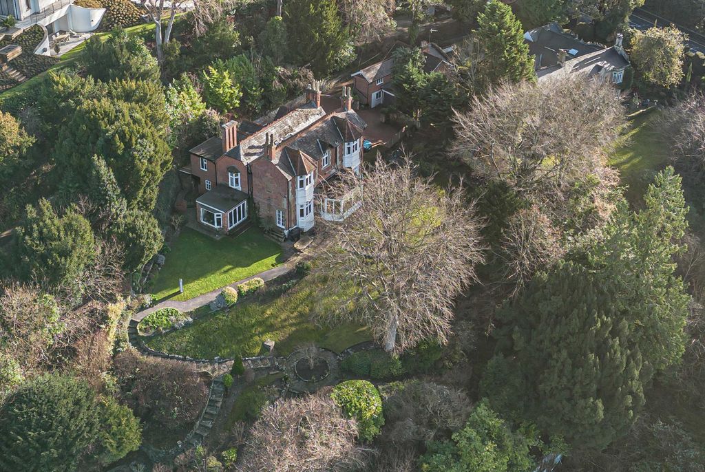 Additional image 38 of 5 bed detached house for saleRemenham Hill, Remenham, Henley-On-Thames, Berkshire RG9