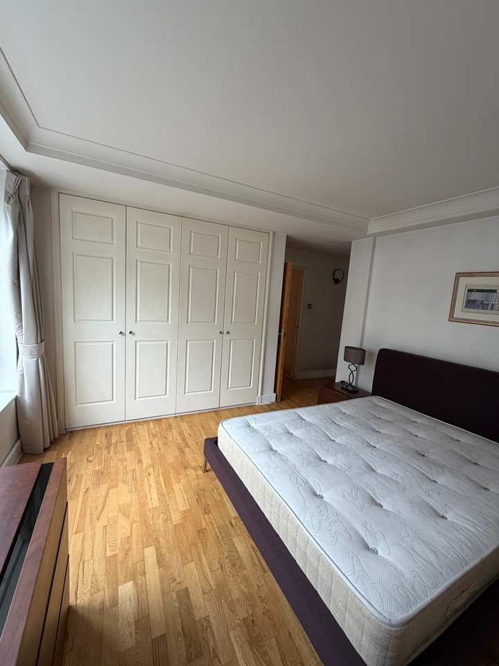 Additional image 12 of 2 Bed Flat, Barrett Street, W1U, N1 7GU