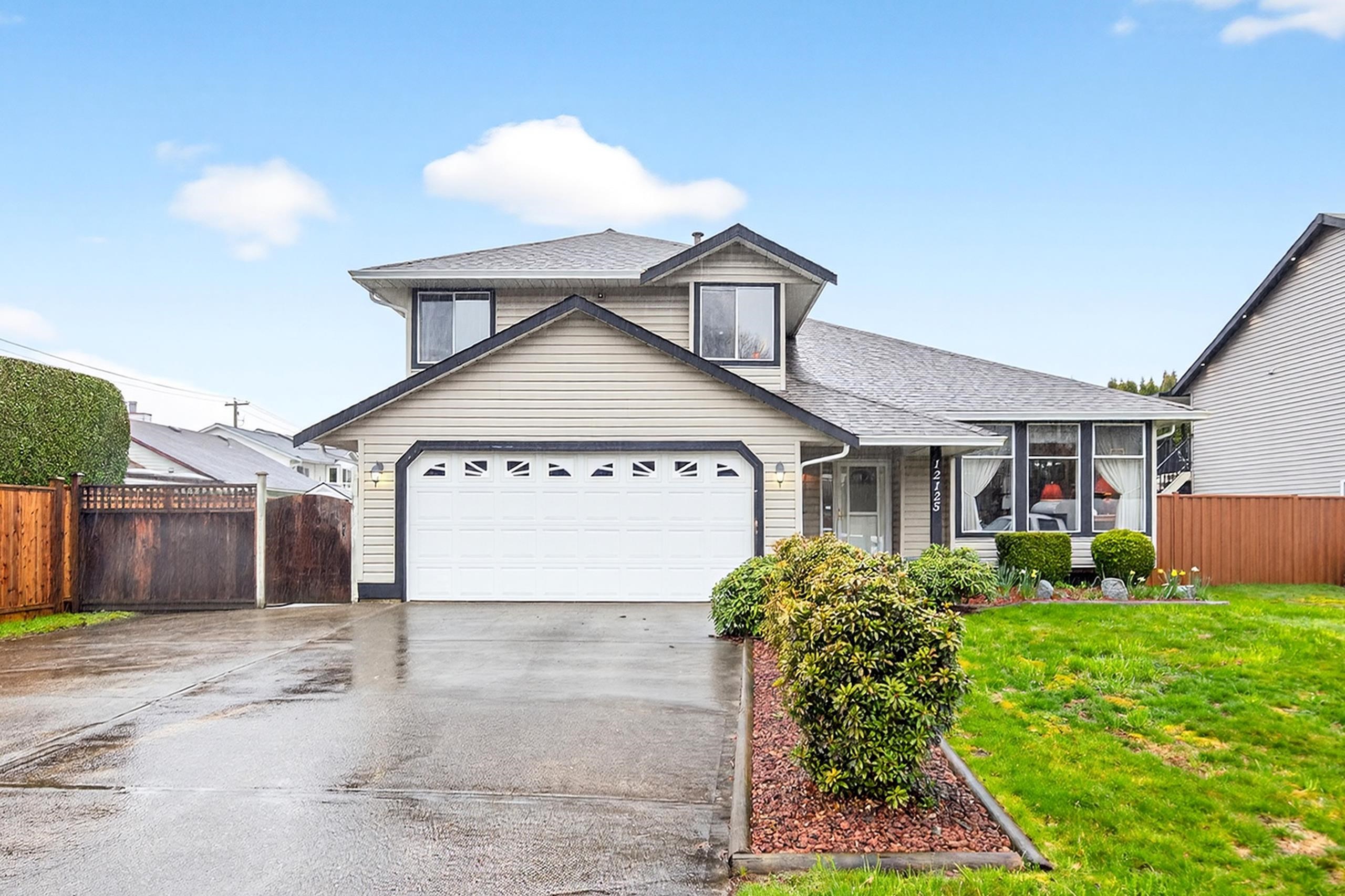 12125 189a Street, Pitt Meadows, BC, V3Y 2K5