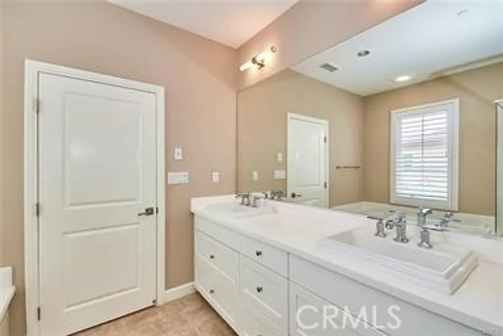 Additional image 31 of 92 Copper Mine, Irvine, CA 92602