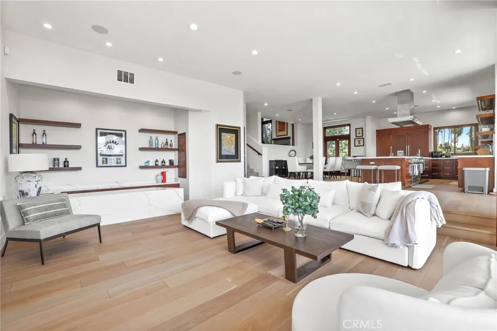 Additional image 9 of 2907 Cliff Drive, Newport Beach, CA 92663