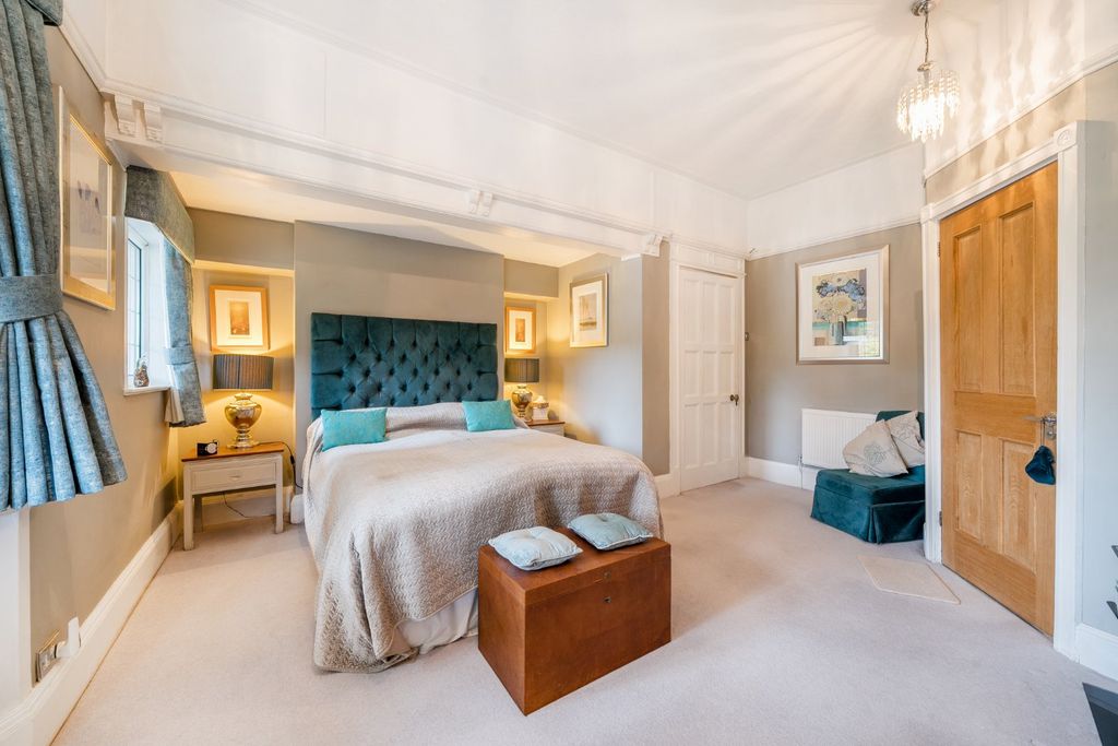 Additional image 14 of 3 bed flat for saleBeaumont Grove, Solihull, West Midlands B91