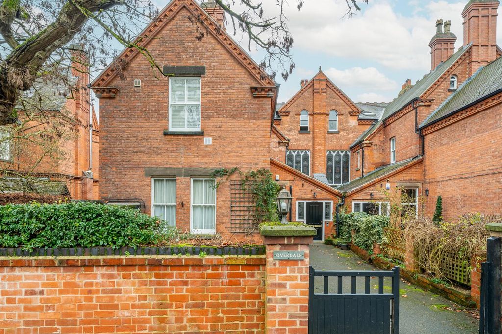 3 bed flat for saleCavendish Road East, The Park NG7