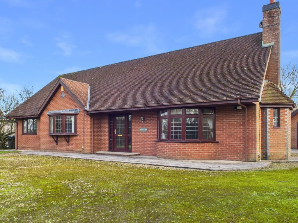 Additional image 27 of 3 bed flat for saleLancaster Road, Out Rawcliffe, Preston PR3