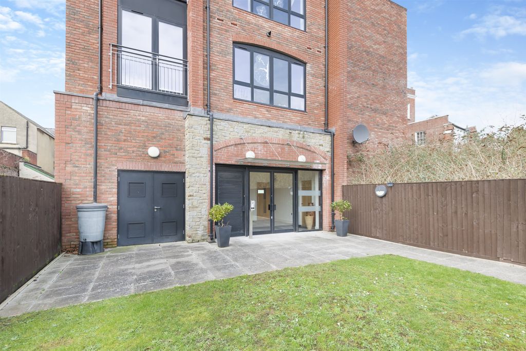 Additional image 16 of 2 bed flat for saleBlestium Street, Monmouth, Monmouthshire NP25