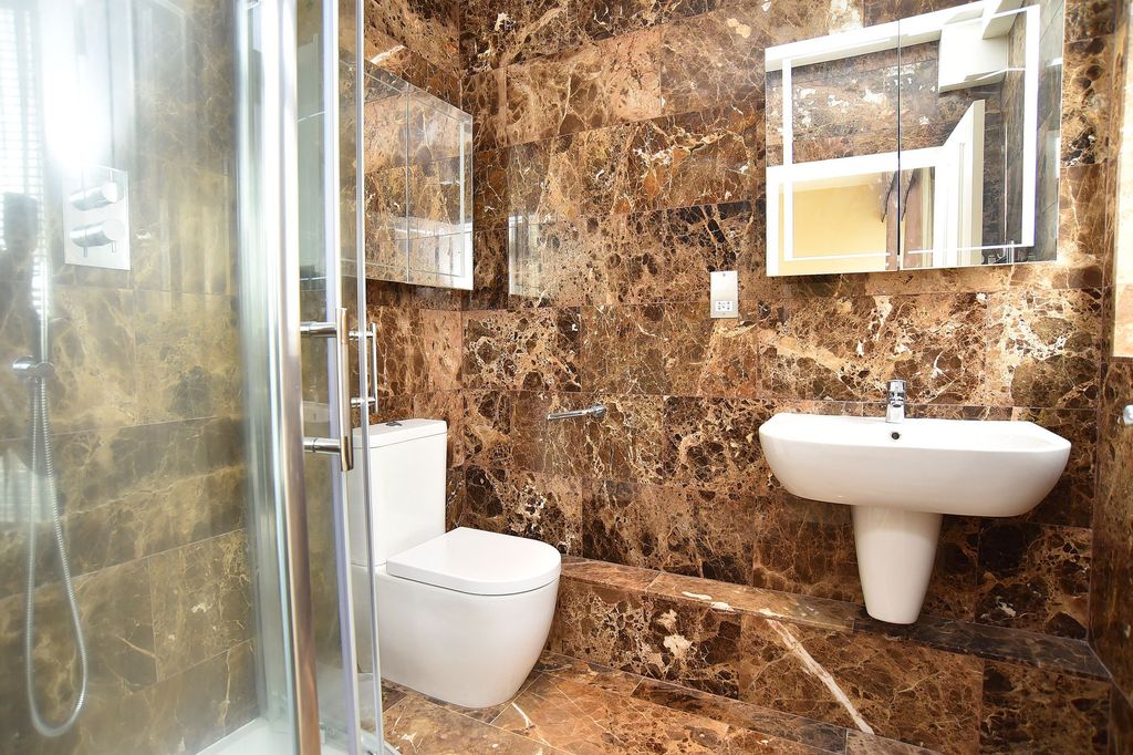 Additional image 10 of 2 bed flat for saleBeech Grove, Harrogate HG2