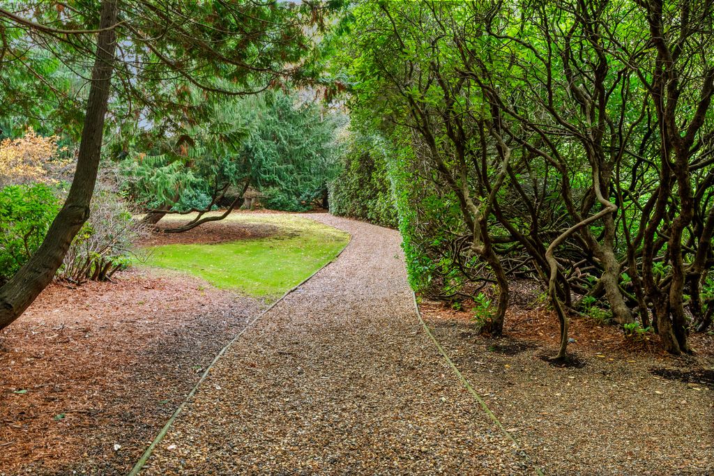 Additional image 24 of 9 bed detached house for saleMill Lane, Ascot SL5