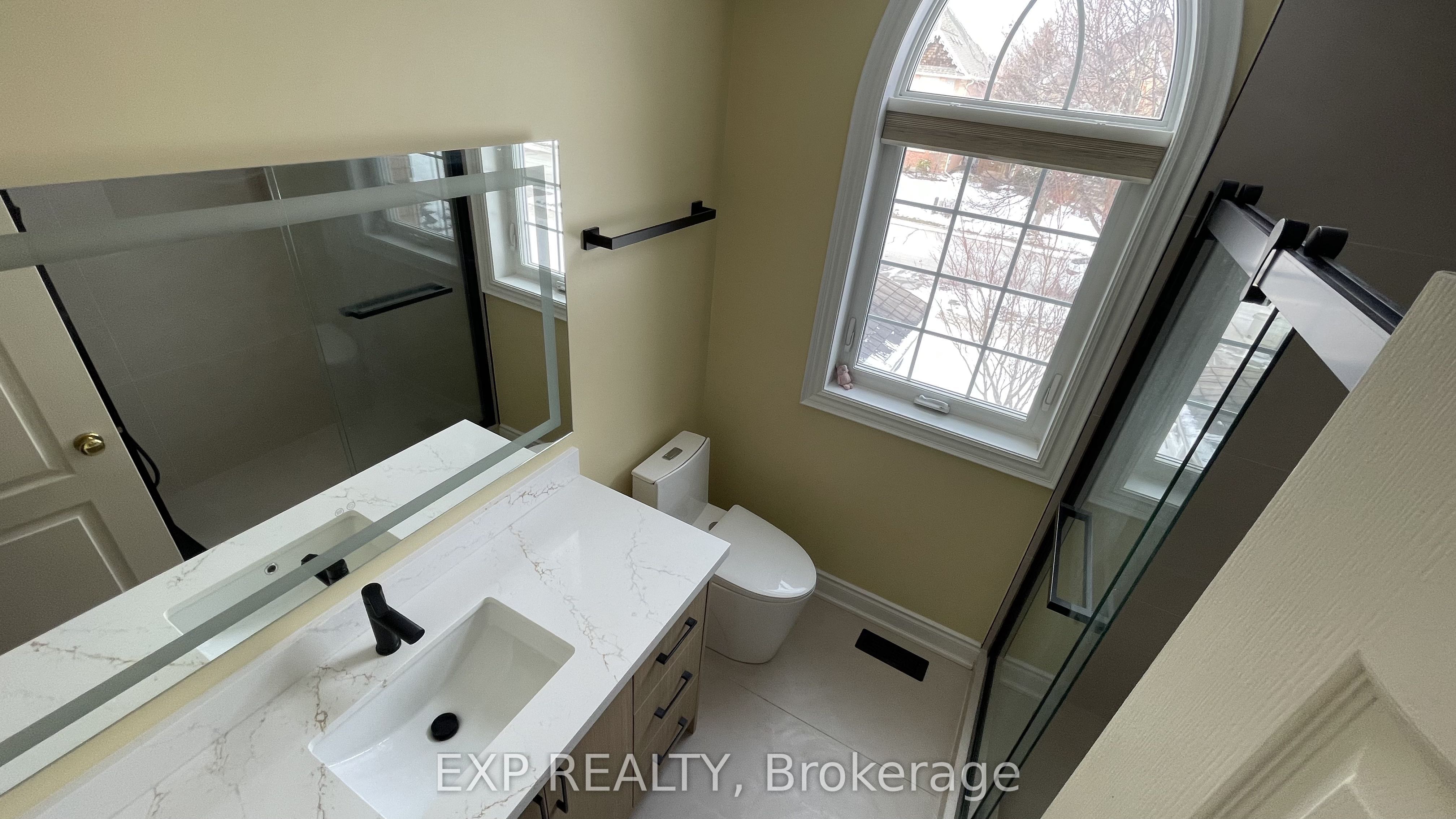 Additional image 3 of Unit B-94 Lensmith Drive, Aurora, ON, L4G 6R9
