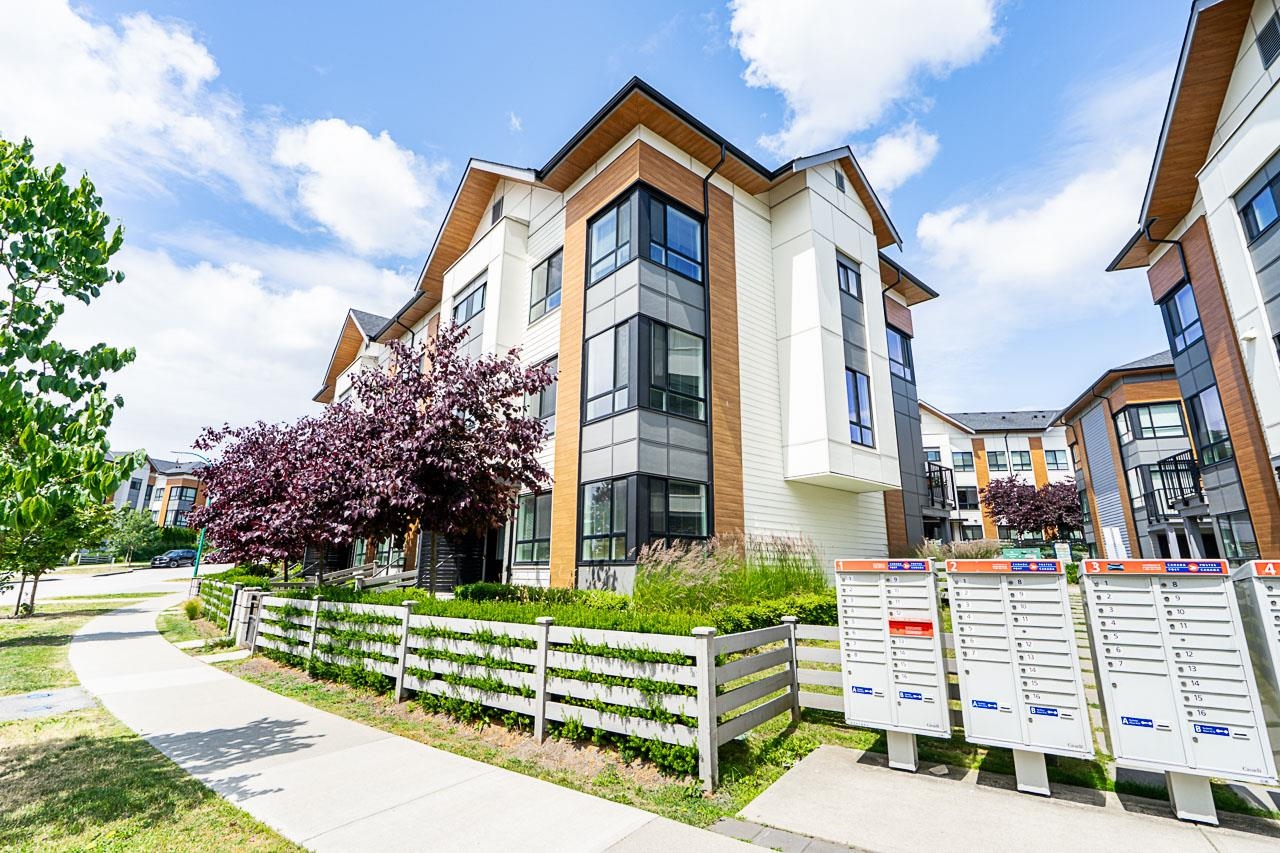 Additional image 2 of 93-15111 Edmund Drive, Surrey, BC, V3S 0A5