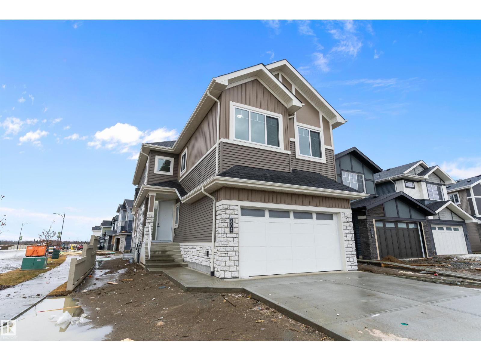 804 Elderberry Court NW, Edmonton, AB, T6M3J7