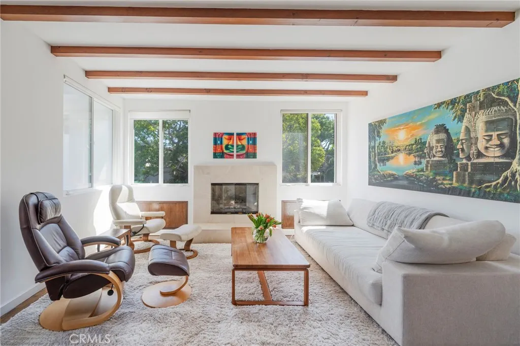 Additional image 20 of 2404 Laurel Avenue, Manhattan Beach, CA 90266