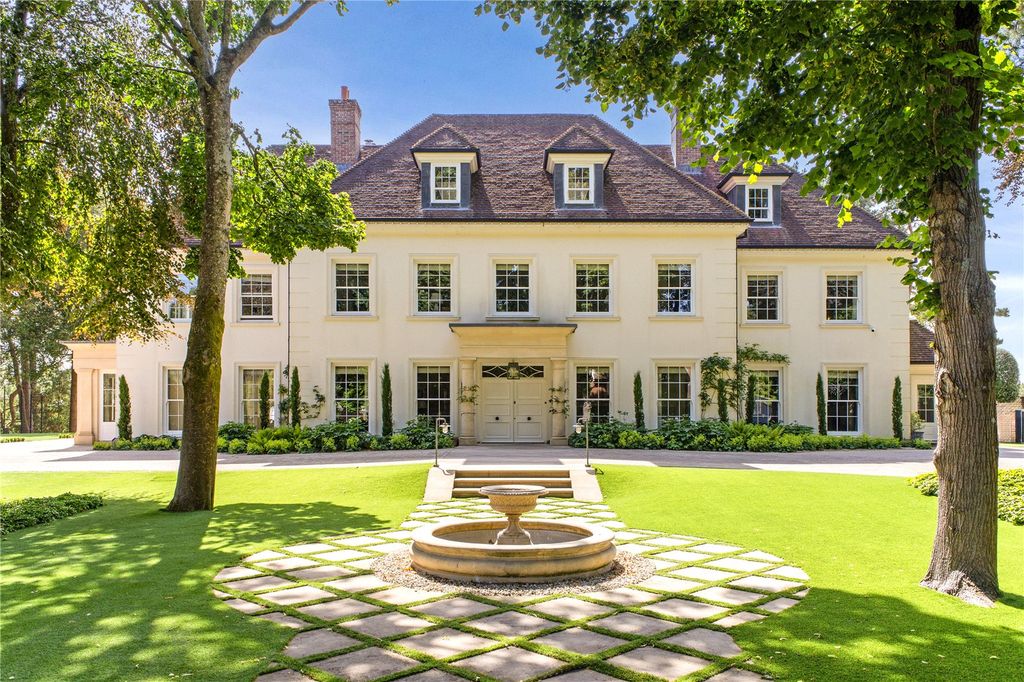 6 bed detached house for saleLawrence Drive, Canford Cliffs, Poole, Dorset BH13