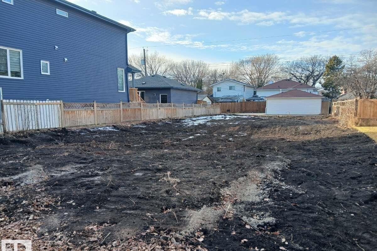 Additional image 5 of 12330 91 Street NW, Edmonton, AB, T5B4C5