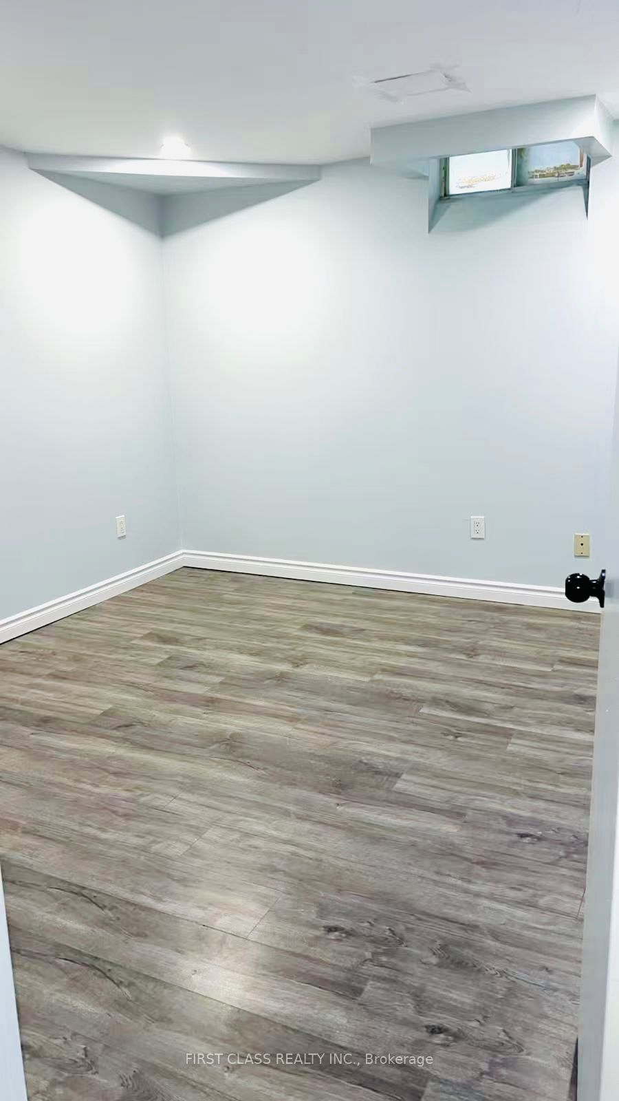 Additional image 3 of Bsmt-96 Fieldwood Drive, Toronto, ON, M1V 3G4