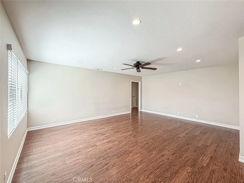 Additional image 35 of 51 Quinta Vista Dr, Thousand Oaks, CA 91362