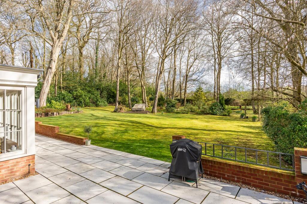 Additional image 25 of Bishops Road, Tewin, Welwyn