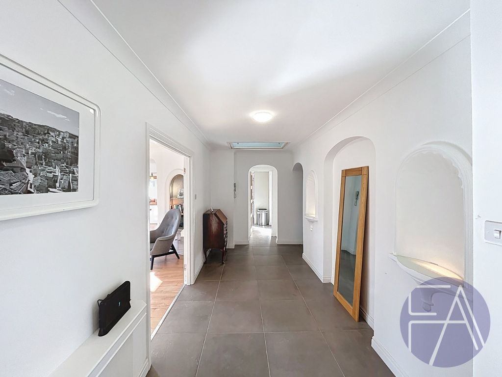 Additional image 3 of 4 bed flat for saleWestbourne Court, Westbourne Road, Southport, Merseyside PR8