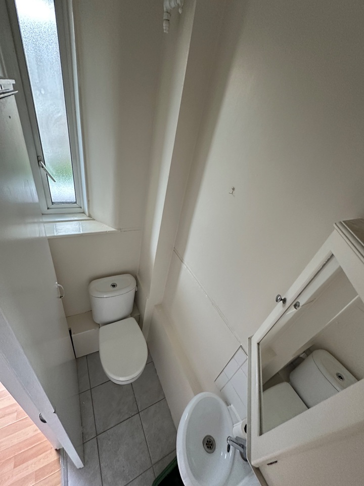 Additional image 6 of 3 Bed Flat, Vernon House, SE11, N1 7GU