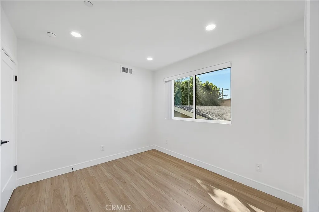 Additional image 16 of 14422 Tiara Unit 1/2, Van Nuys, CA 91401