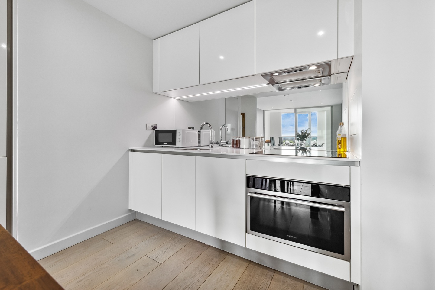 Additional image 4 of 1 Bed Flat, Wandsworth Road, SW8, N1 7GU